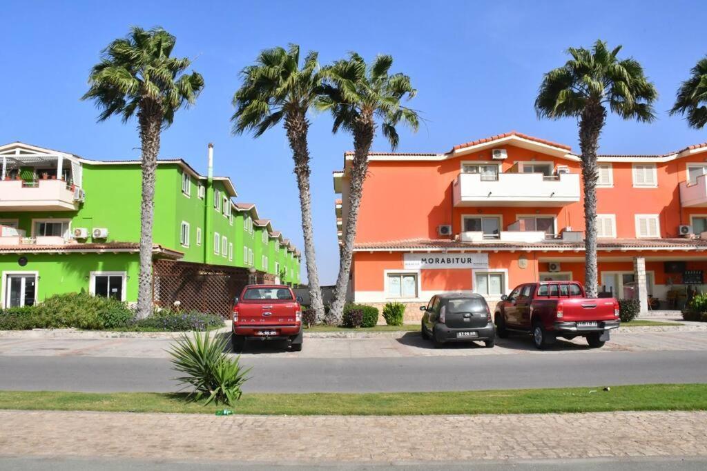 Kyaala Djadsal Moradias Pool&Sea Apartment Санта Мария Екстериор снимка