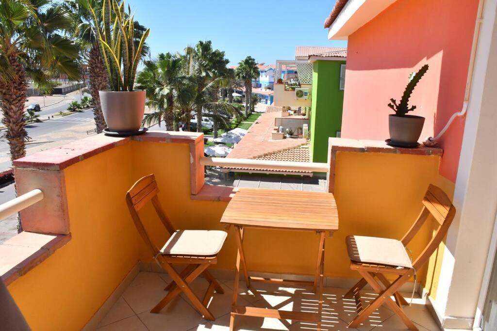 Kyaala Djadsal Moradias Pool&Sea Apartment Санта Мария Екстериор снимка