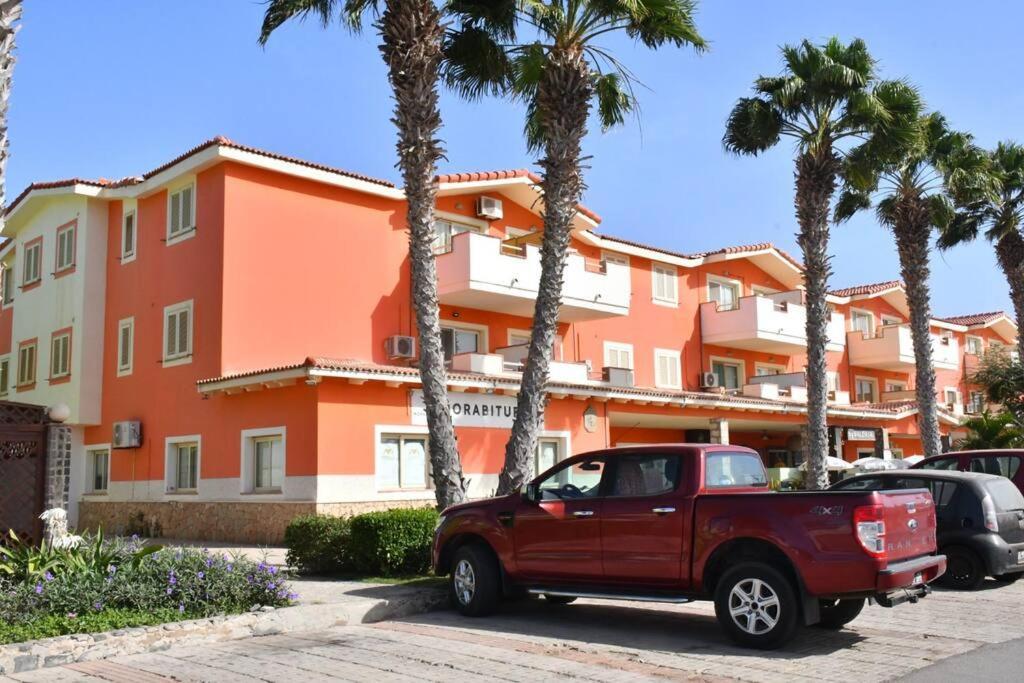 Kyaala Djadsal Moradias Pool&Sea Apartment Санта Мария Екстериор снимка